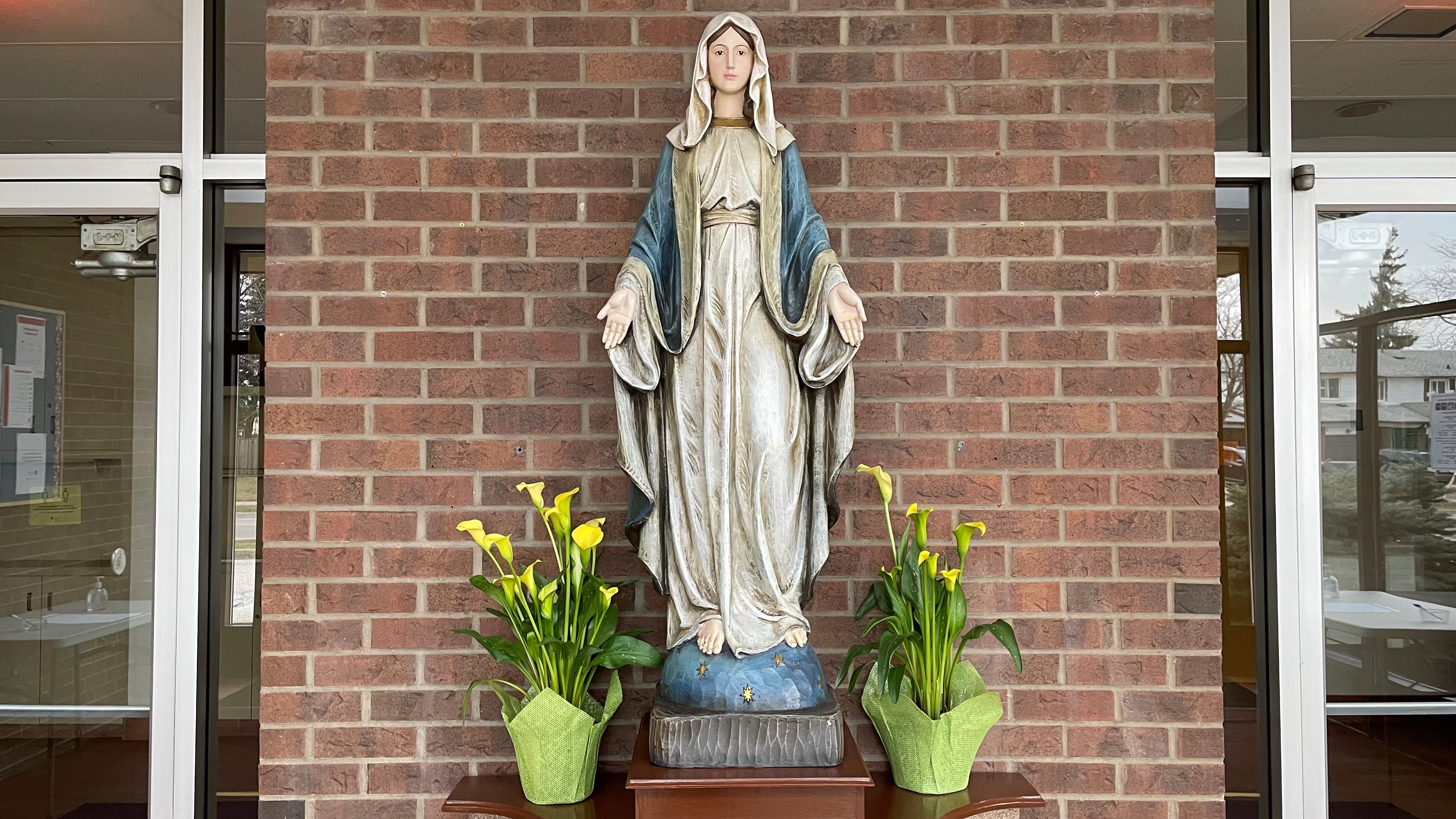 Statue of Mary - Foyer